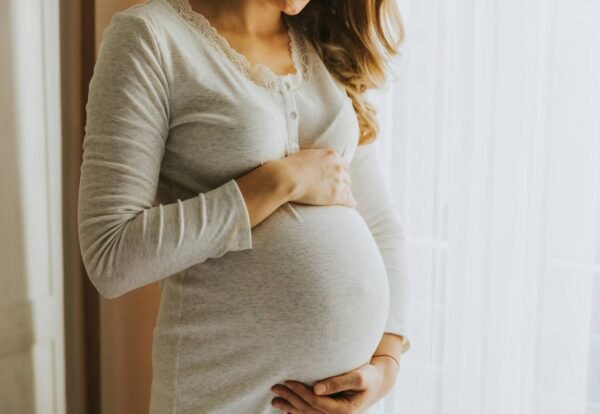 Manavgat'ta gebelik nedir sorusunu açıklayan jinekoloji ve döllenme şeması - Jinekolog Op. Dr. Mehmet Gül.